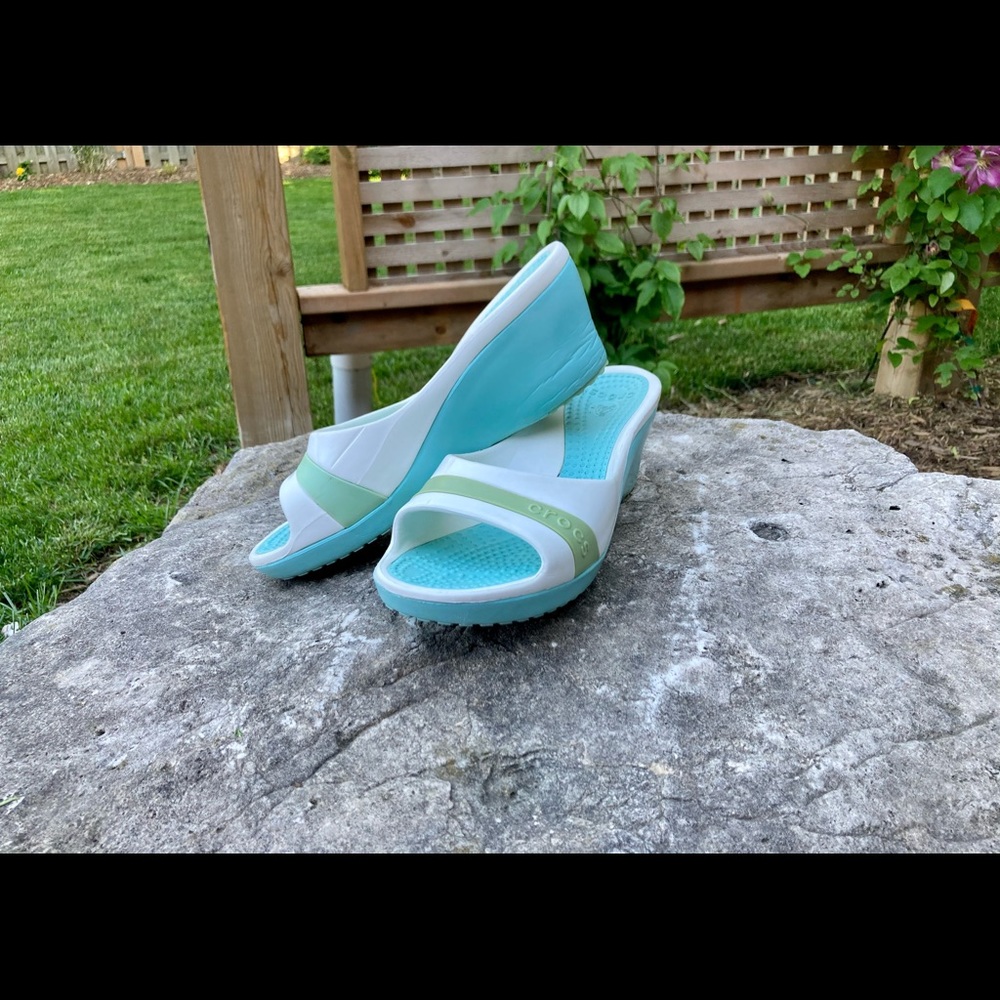 Croc’s Slip on Wedges